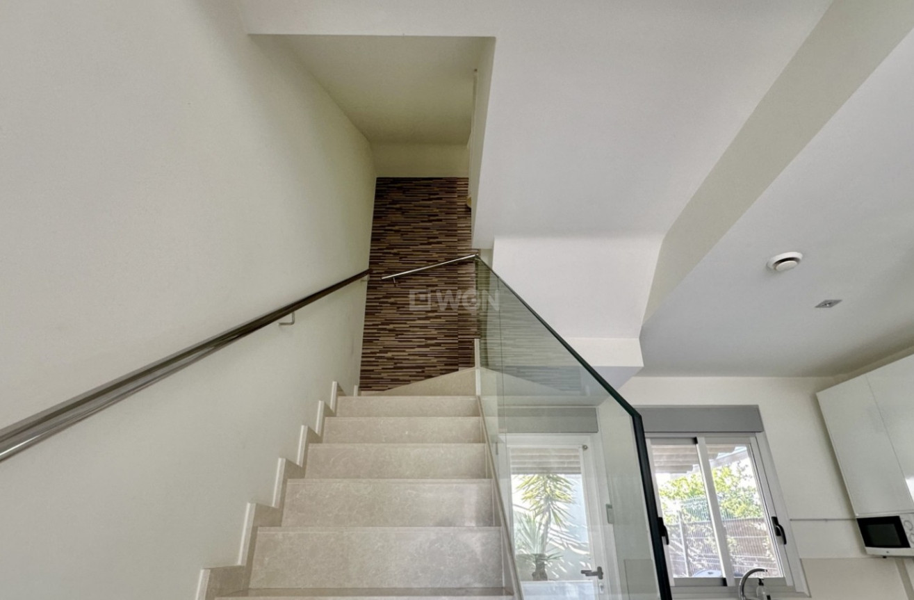 Odsprzedaż - Villa - Orihuela Costa - Costa Blanca