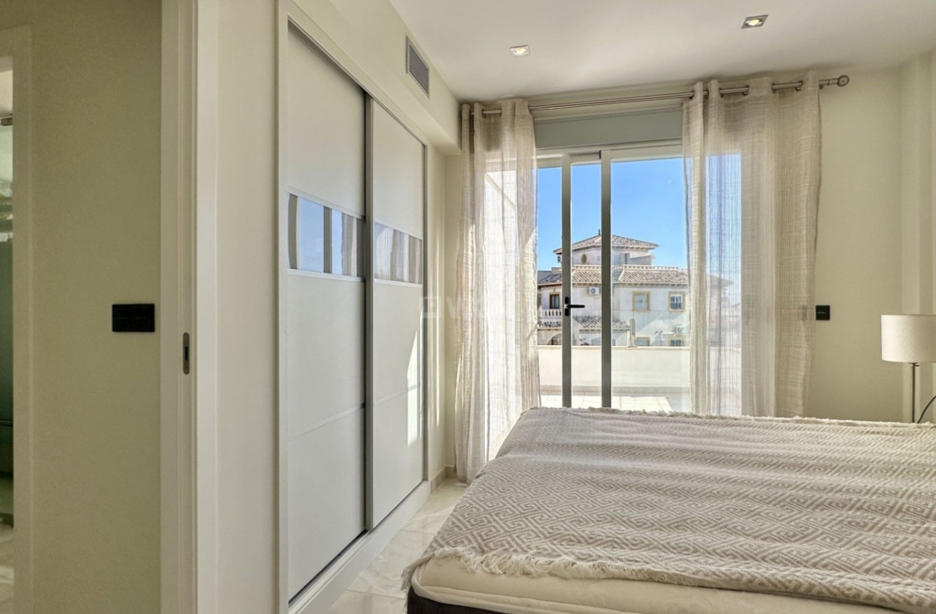 Odsprzedaż - Villa - Orihuela Costa - Costa Blanca