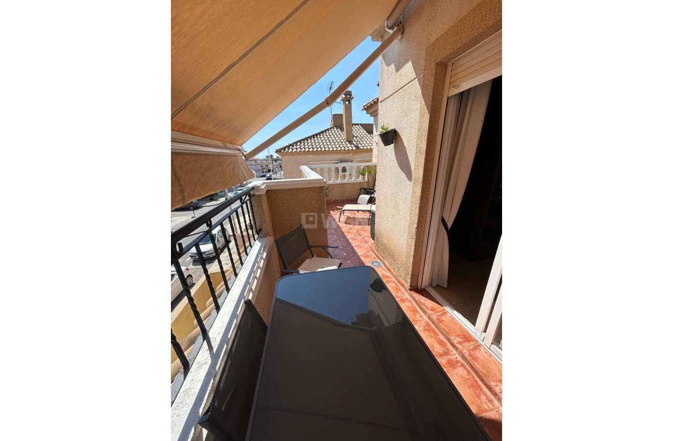 Odsprzedaż - Bungalow - Torrevieja - aguas nuevas