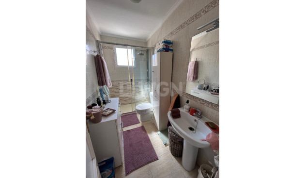 Odsprzedaż - Bungalow - Torrevieja - aguas nuevas
