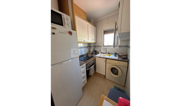 Odsprzedaż - Bungalow - Torrevieja - aguas nuevas