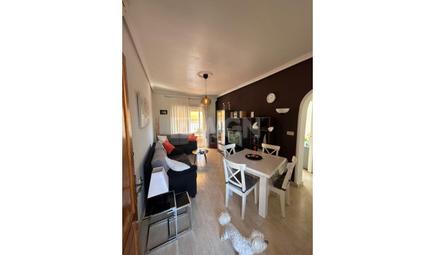 Odsprzedaż - Bungalow - Torrevieja - aguas nuevas