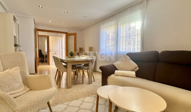 Odsprzedaż - Kamienica - Orihuela Costa - Costa Blanca