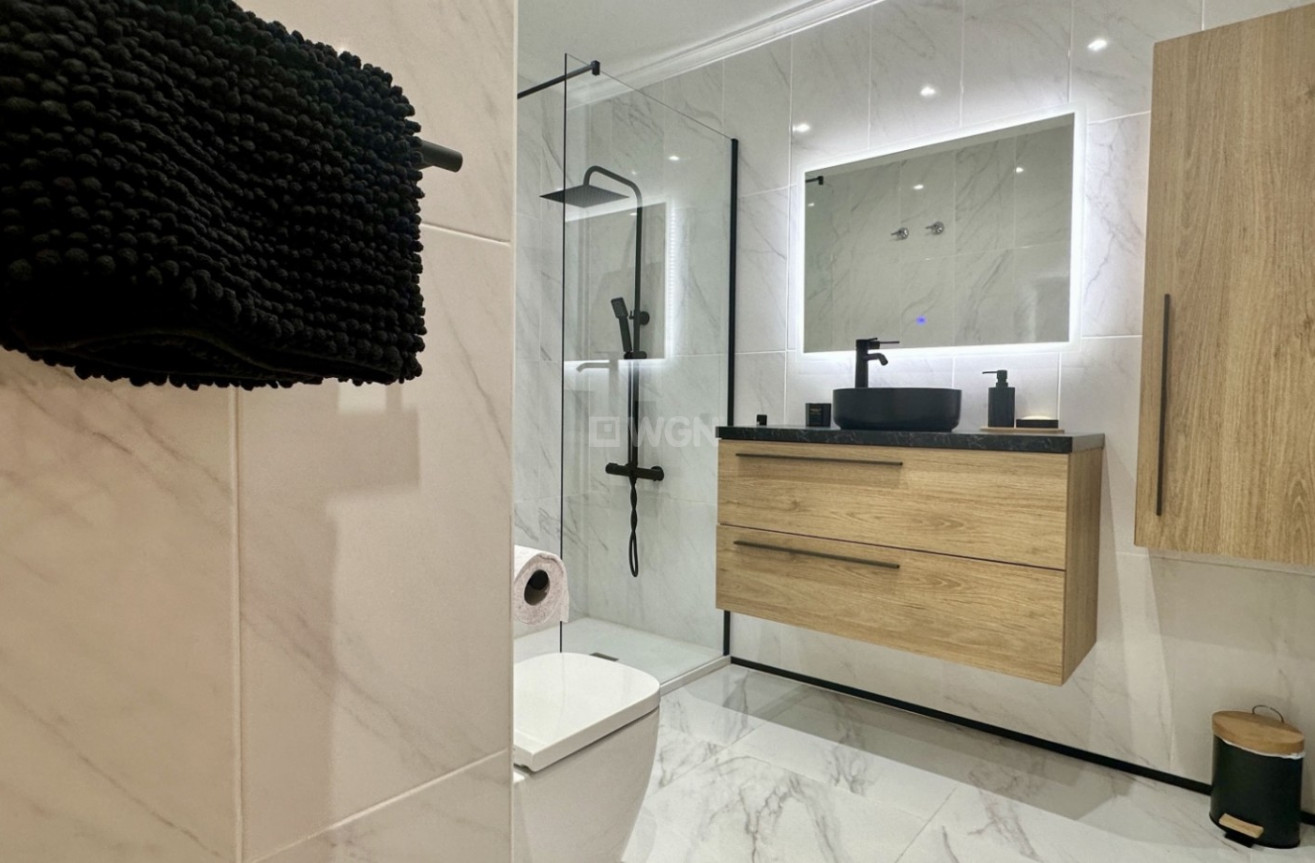 Odsprzedaż - Kamienica - Orihuela Costa - Costa Blanca