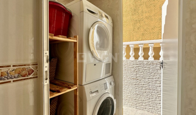 Odsprzedaż - Kamienica - Orihuela Costa - Costa Blanca