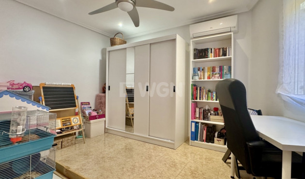 Odsprzedaż - Kamienica - Orihuela Costa - Costa Blanca