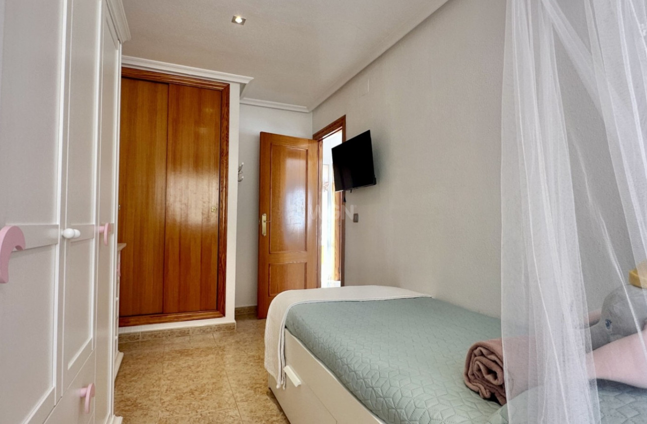 Odsprzedaż - Kamienica - Orihuela Costa - Costa Blanca