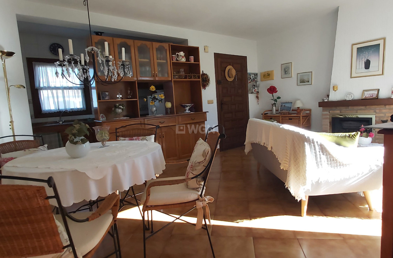 Odsprzedaż - Mieszkanie w bloku - Cabo Roig - Costa Blanca