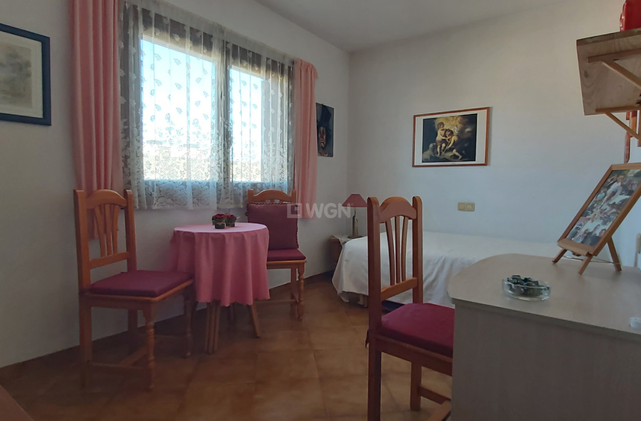 Odsprzedaż - Mieszkanie w bloku - Cabo Roig - Costa Blanca