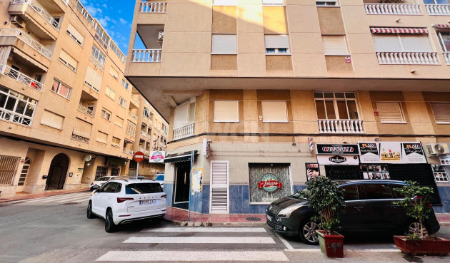 Wiederverkauf - Kommerziell - Torrevieja