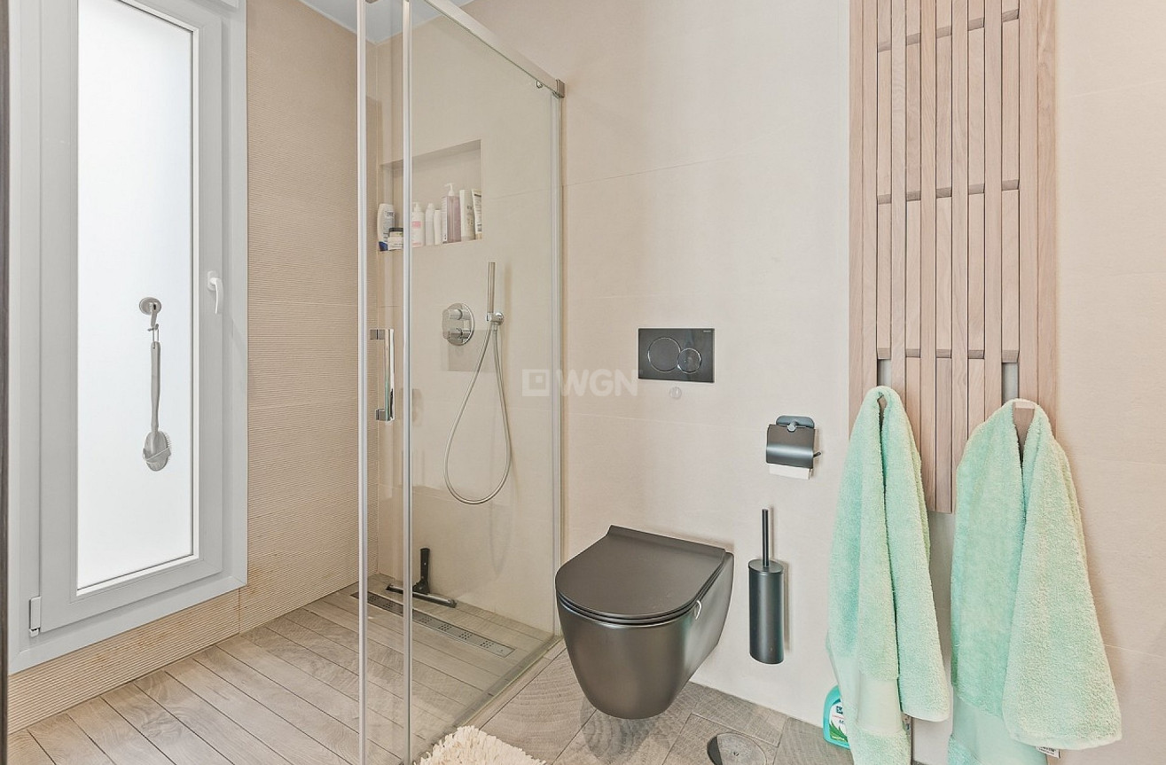 Resale - Villa - La Finca Golf Resort - Inland