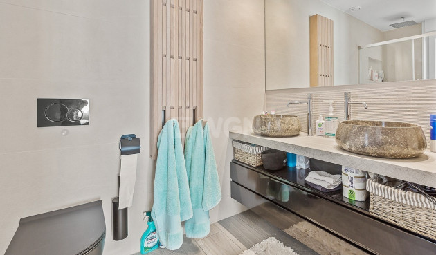 Resale - Villa - La Finca Golf Resort - Inland