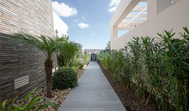 Resale - Villa - La Finca Golf Resort - Inland