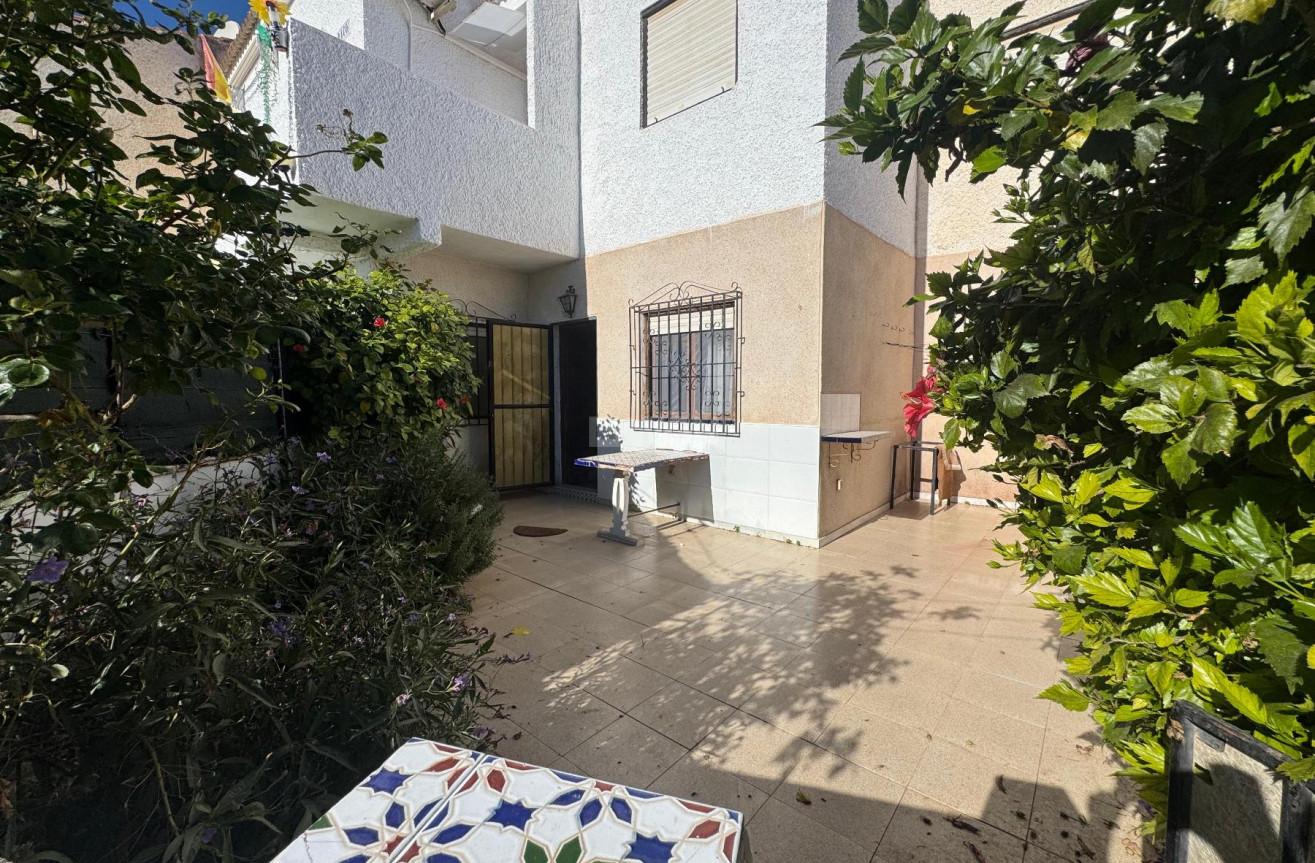 Odsprzedaż - Bungalow - Torrevieja - Costa Blanca