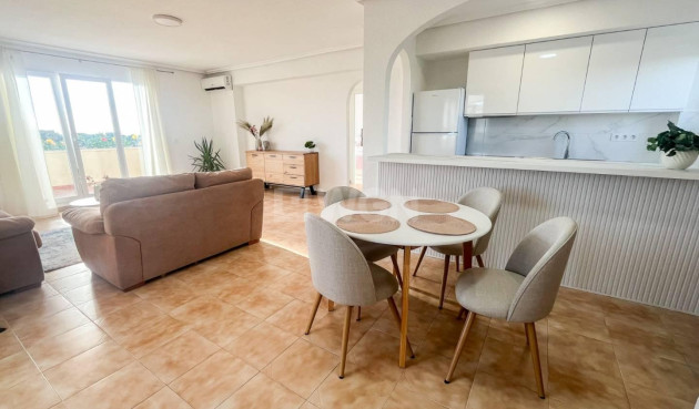 Odsprzedaż - Mieszkanie w bloku - Torrevieja - Costa Blanca