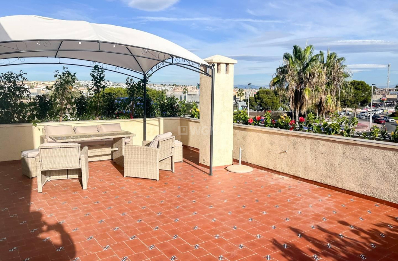 Odsprzedaż - Mieszkanie w bloku - Torrevieja - Costa Blanca