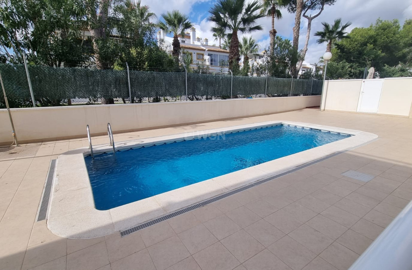 Odsprzedaż - Kamienica - Orihuela Costa - Costa Blanca