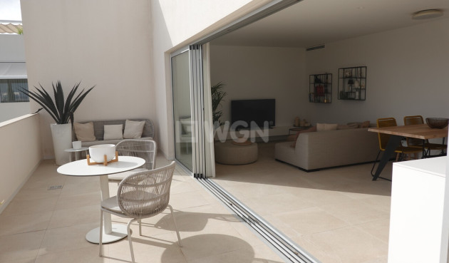 Odsprzedaż - Daszek - Torrevieja - Los Balcones