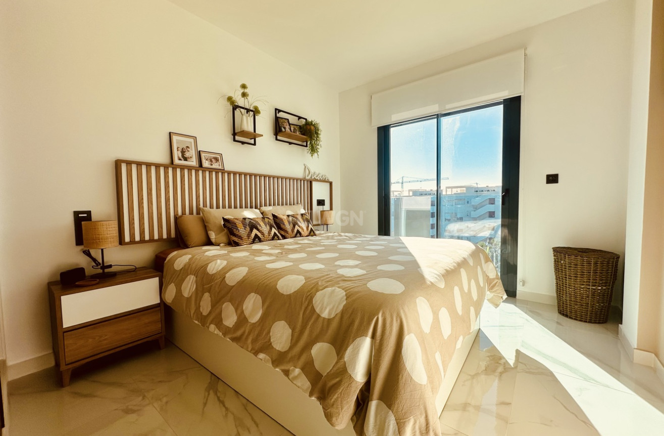 Odsprzedaż - Daszek - Guardamar del Segura - El Raso