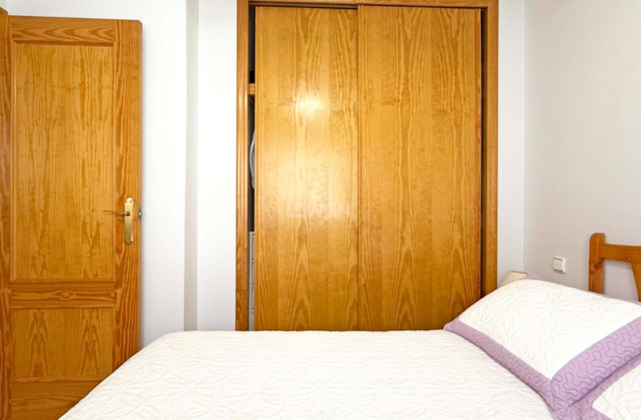 Odsprzedaż - Kamienica - Orihuela Costa - Costa Blanca