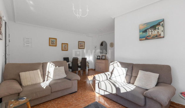 Odsprzedaż - Villa - Orihuela Costa - PAU 8