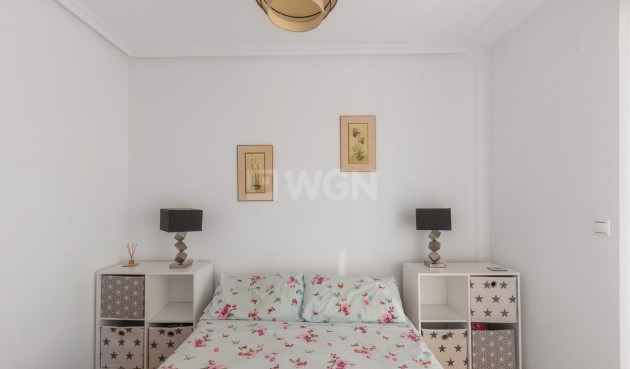 Odsprzedaż - Villa - Orihuela Costa - PAU 8