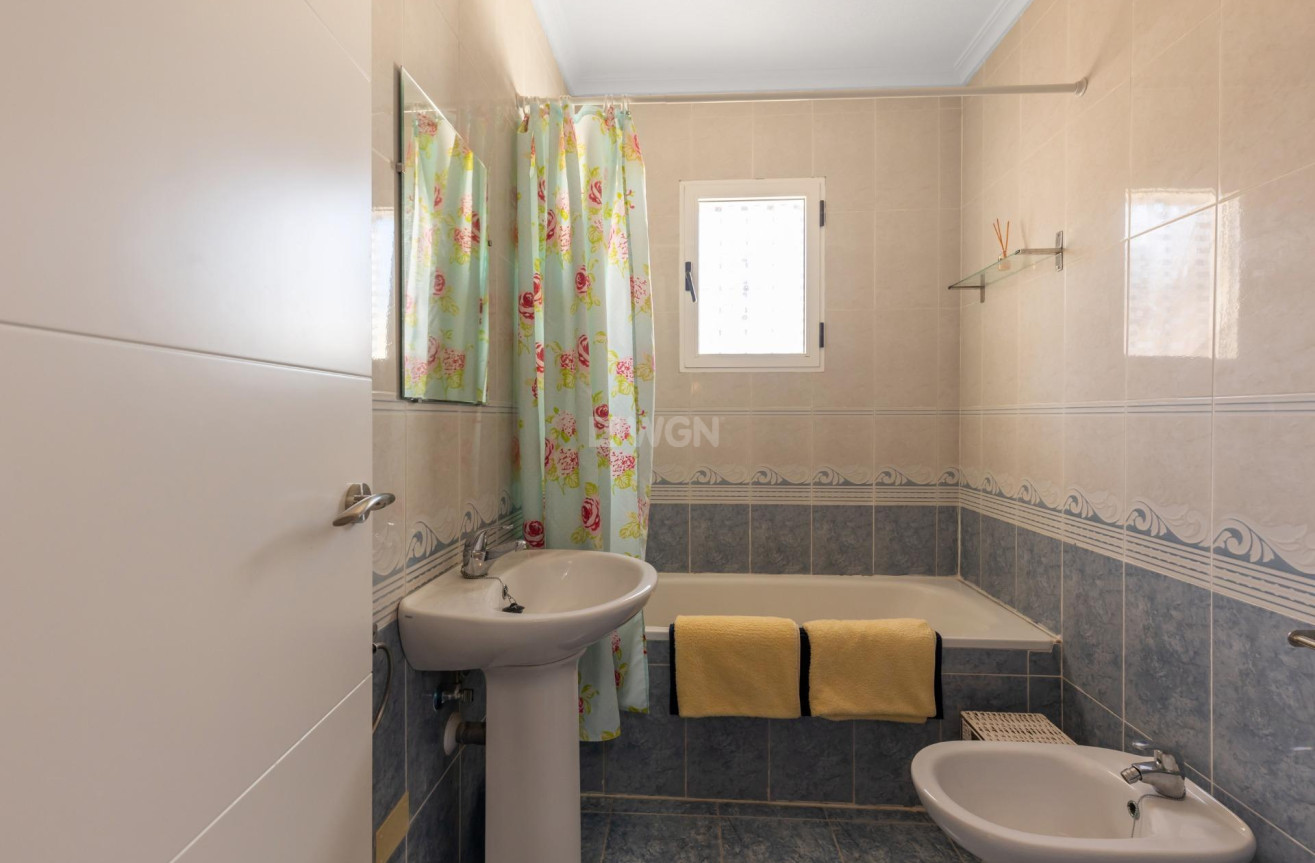 Odsprzedaż - Villa - Orihuela Costa - PAU 8