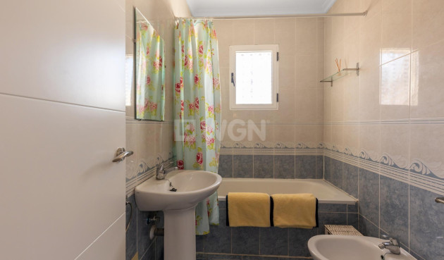 Odsprzedaż - Villa - Orihuela Costa - PAU 8