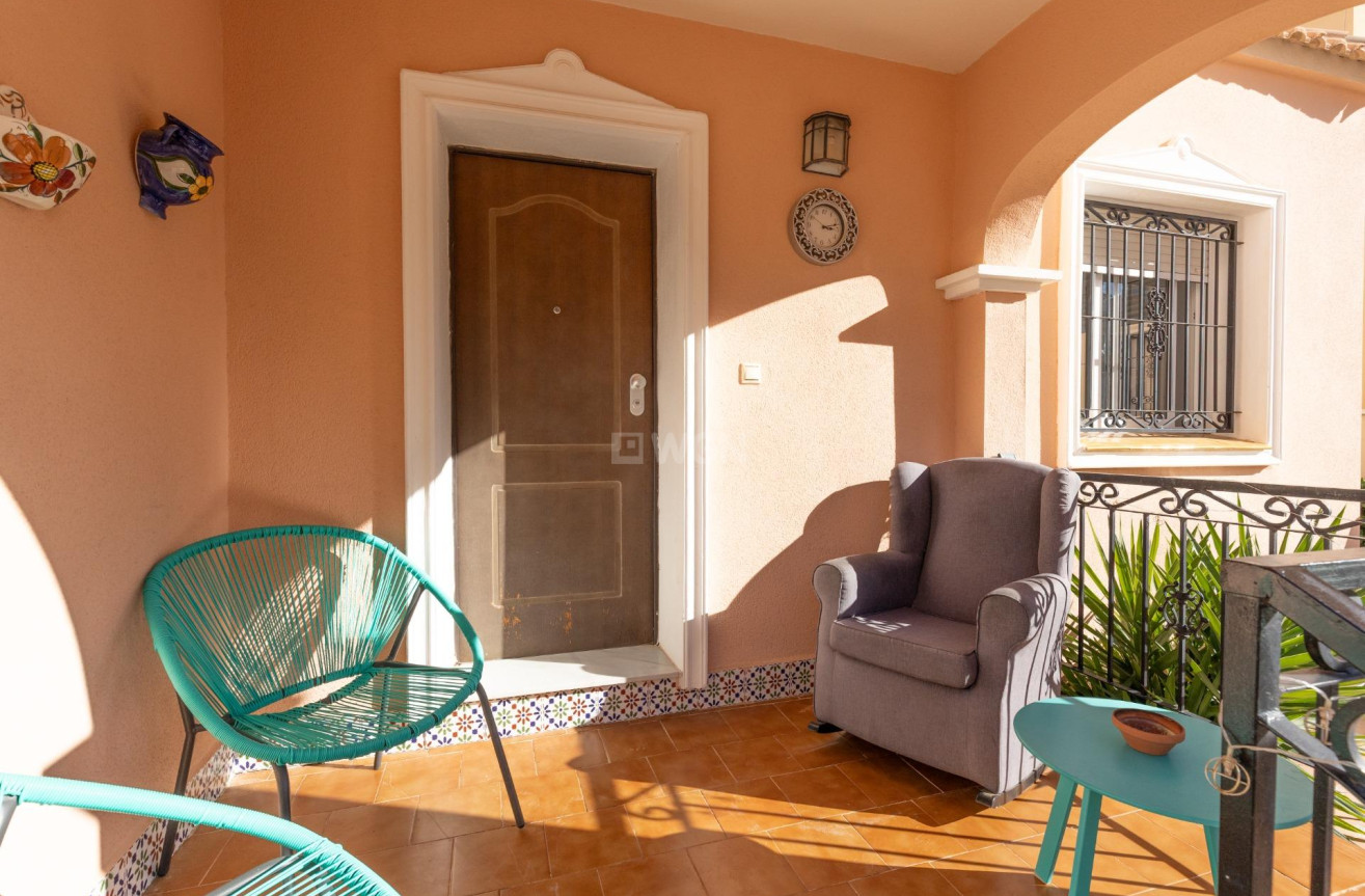 Odsprzedaż - Villa - Orihuela Costa - PAU 8