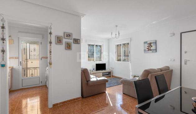 Odsprzedaż - Villa - Orihuela Costa - PAU 8