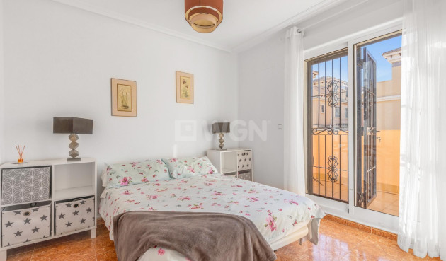 Odsprzedaż - Villa - Orihuela Costa - PAU 8