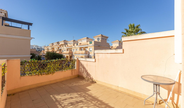 Odsprzedaż - Villa - Orihuela Costa - PAU 8