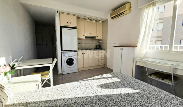 Odsprzedaż - Mieszkanie w bloku - Torrevieja - Torreblanca