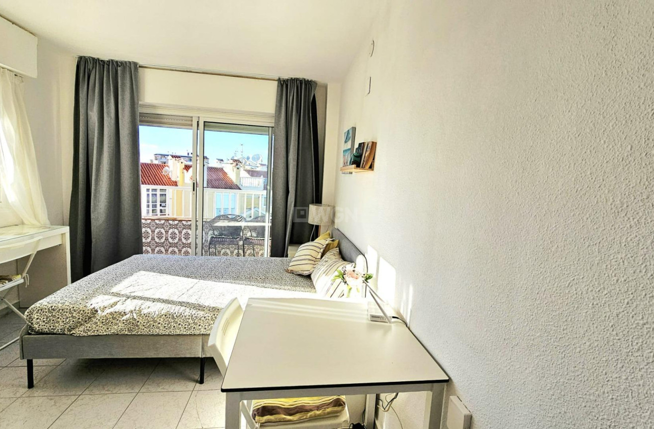 Odsprzedaż - Mieszkanie w bloku - Torrevieja - Torreblanca