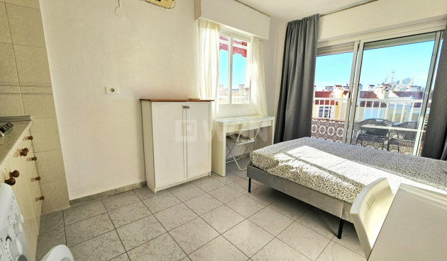 Odsprzedaż - Mieszkanie w bloku - Torrevieja - Torreblanca