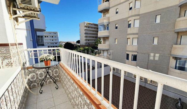 Odsprzedaż - Mieszkanie w bloku - Torrevieja - Torreblanca