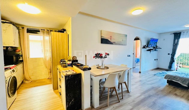 Odsprzedaż - Mieszkanie w bloku - Orihuela Costa - Playa Flamenca