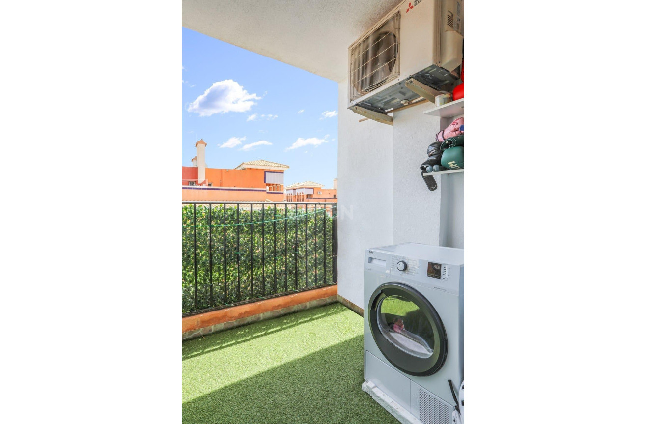 Odsprzedaż - Mieszkanie w bloku - Orihuela Costa - Playa Flamenca