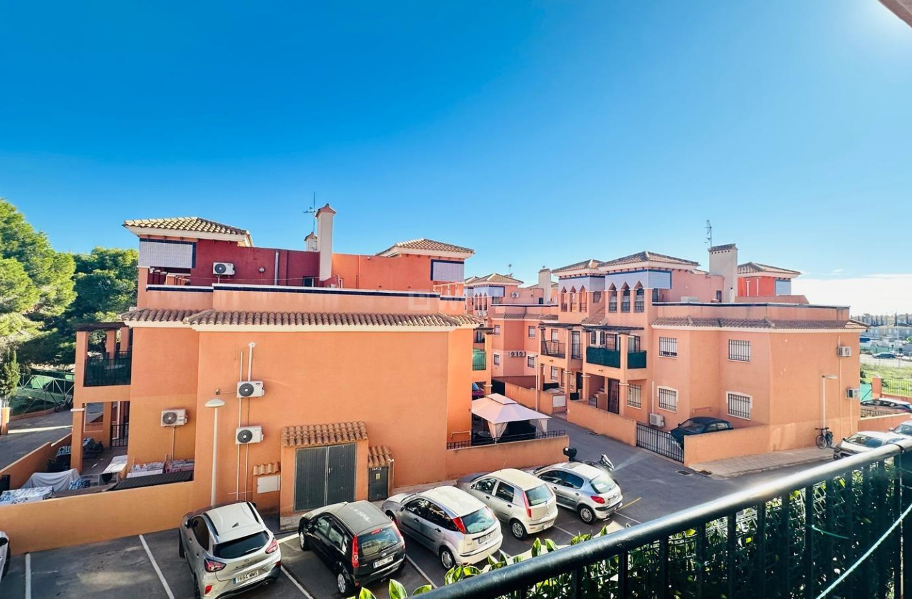 Odsprzedaż - Mieszkanie w bloku - Orihuela Costa - Playa Flamenca