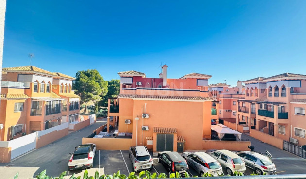 Odsprzedaż - Mieszkanie w bloku - Orihuela Costa - Playa Flamenca