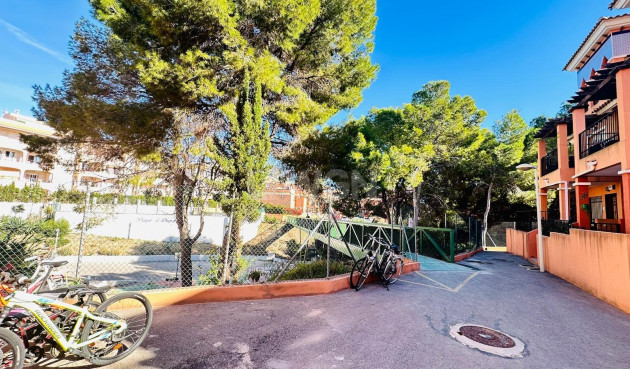 Odsprzedaż - Mieszkanie w bloku - Orihuela Costa - Playa Flamenca