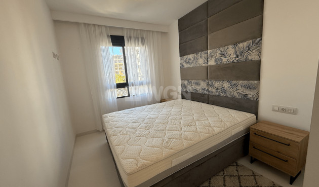 Odsprzedaż - Mieszkanie w bloku - San Miguel de Salinas - Inland