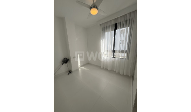 Odsprzedaż - Mieszkanie w bloku - San Miguel de Salinas - Inland