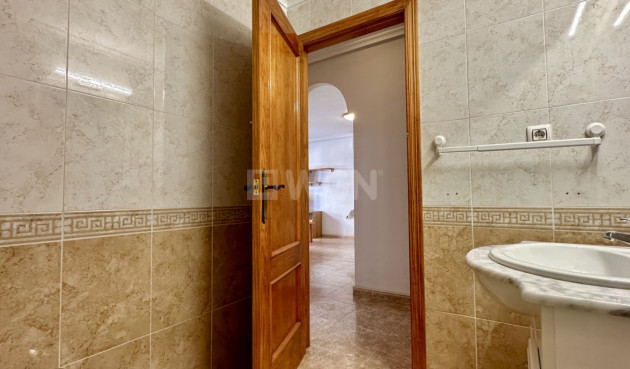 Odsprzedaż - Mieszkanie w bloku - Orihuela Costa - Costa Blanca