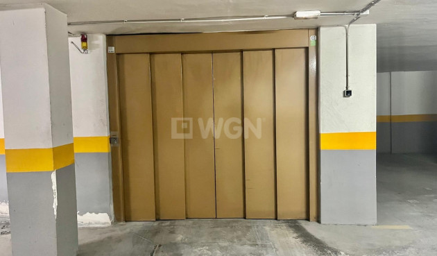 Odsprzedaż - Mieszkanie w bloku - Torrevieja - Centro