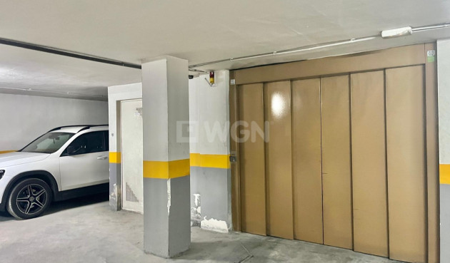 Odsprzedaż - Mieszkanie w bloku - Torrevieja - Centro