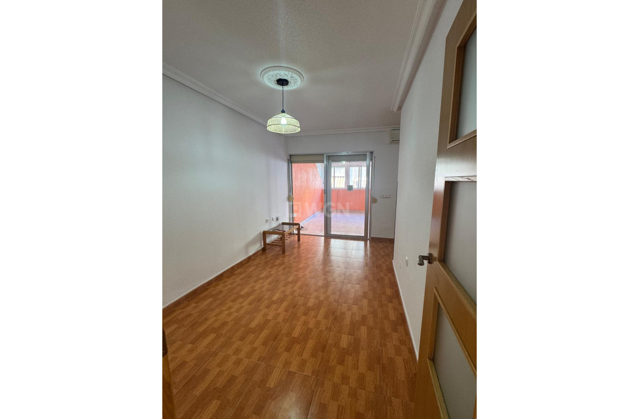 Odsprzedaż - Daszek - Torrevieja - Playa de los Locos