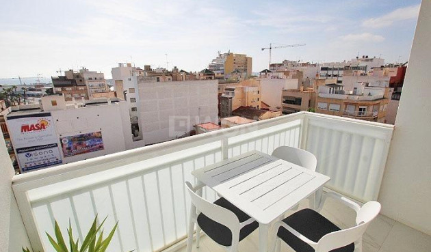 Reventa - Apartamento / piso - Torrevieja