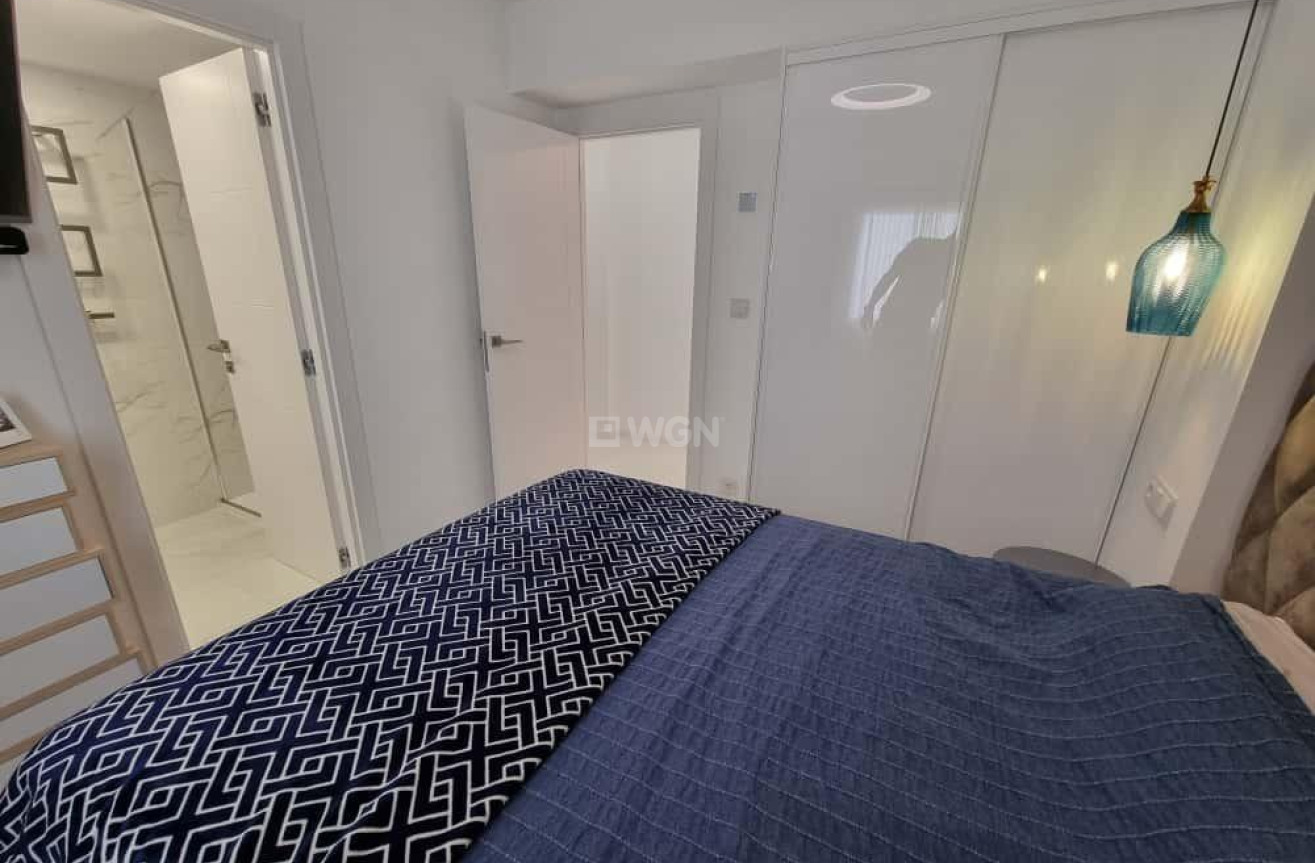 Reventa - Apartamento / piso - Torrevieja