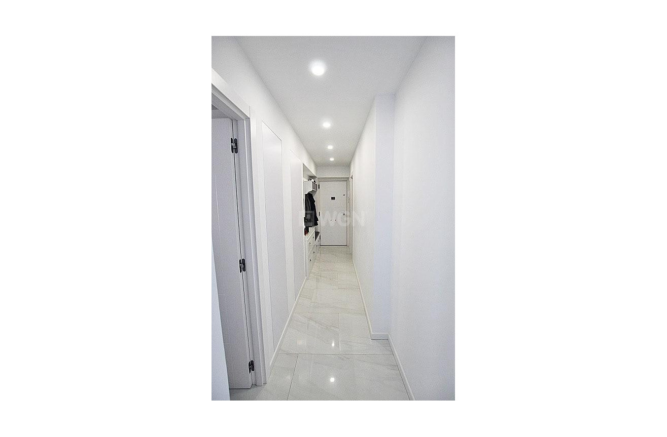 Reventa - Apartamento / piso - Torrevieja